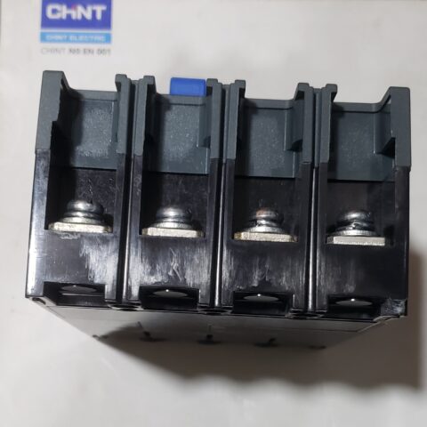 125amps 4pole mccb chint breaker - Image 2