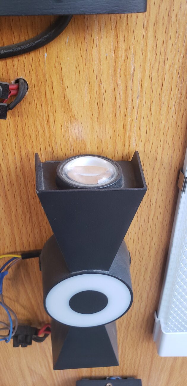 Fence Light - Image 2
