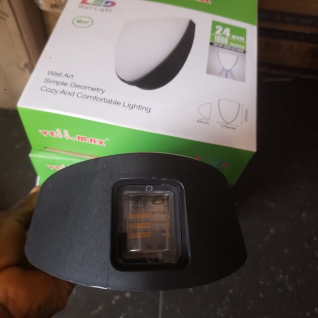 24watt fence Light - Image 2