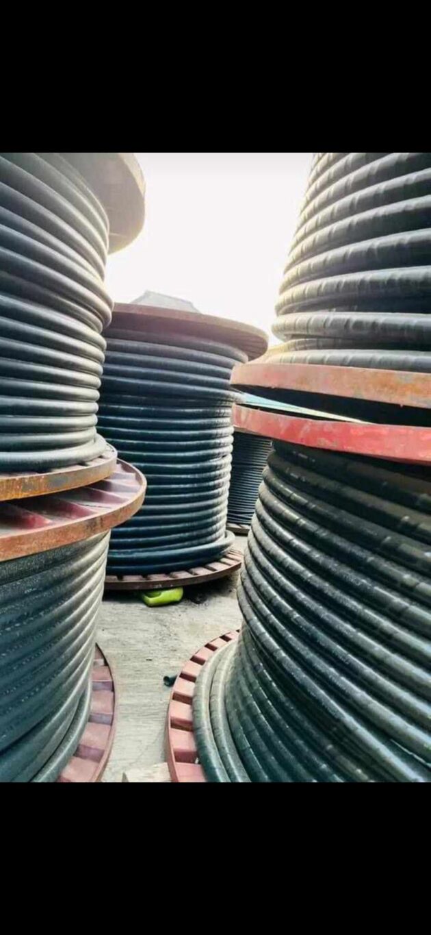 185mm 4core armored cable - Image 2