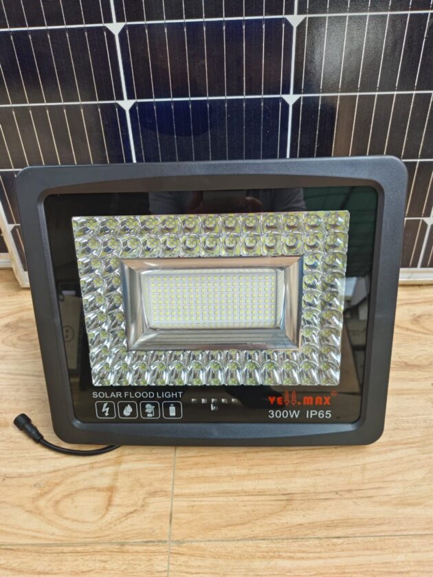 300watt vell max separate solar flood light